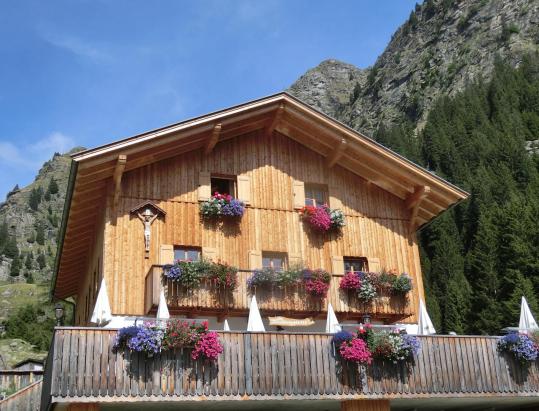 Alta via di Merano presso a Parcines - da Giggelberg alla malga di Tablá