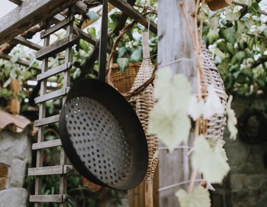 Pan for roasting chestnuts